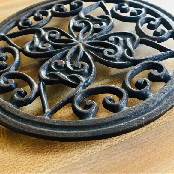 SLAH Estate Iron Trivet Trio Set of 3 EUC - Picture 4 of 6